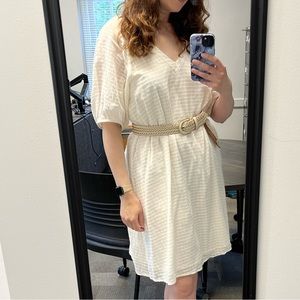 Banana Republic cream v neck dress